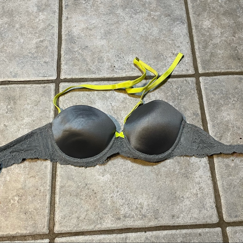 Victoria’s Secret PINK Bra, 34A